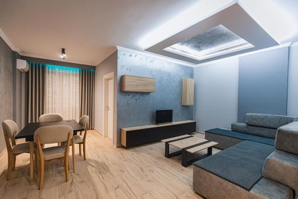 Holiday Apartment Vlore Bagian luar foto