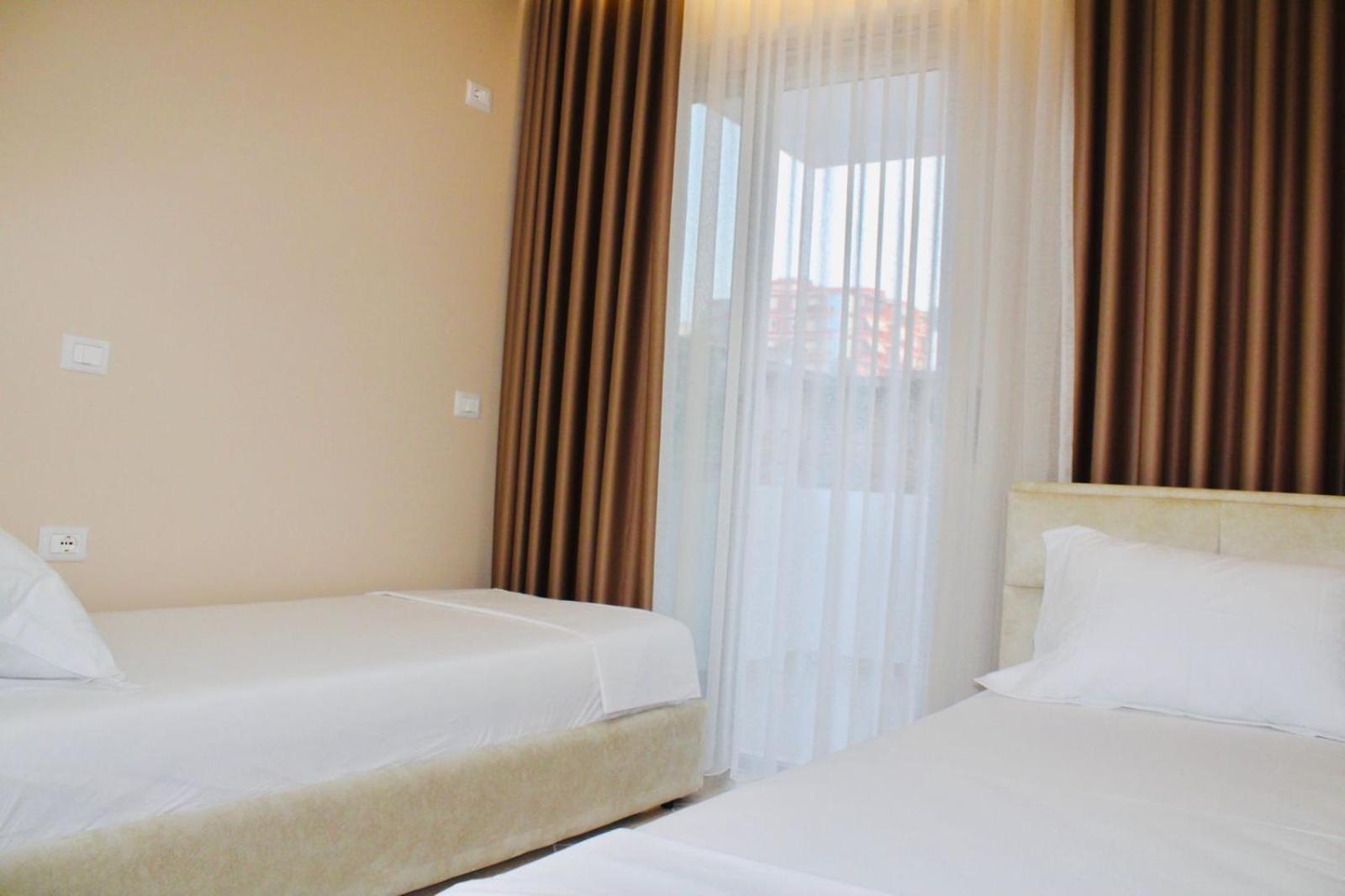 Holiday Apartment Vlore Bagian luar foto