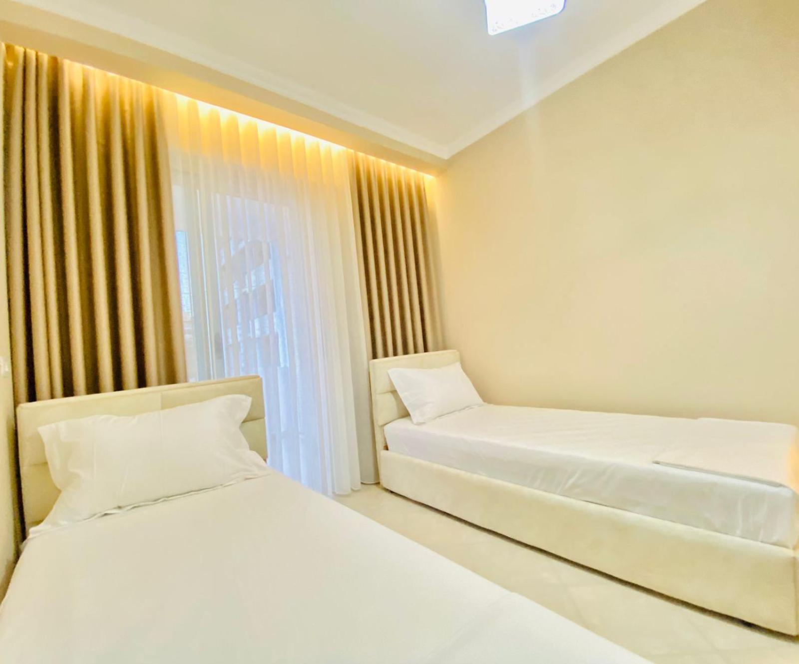 Holiday Apartment Vlore Bagian luar foto