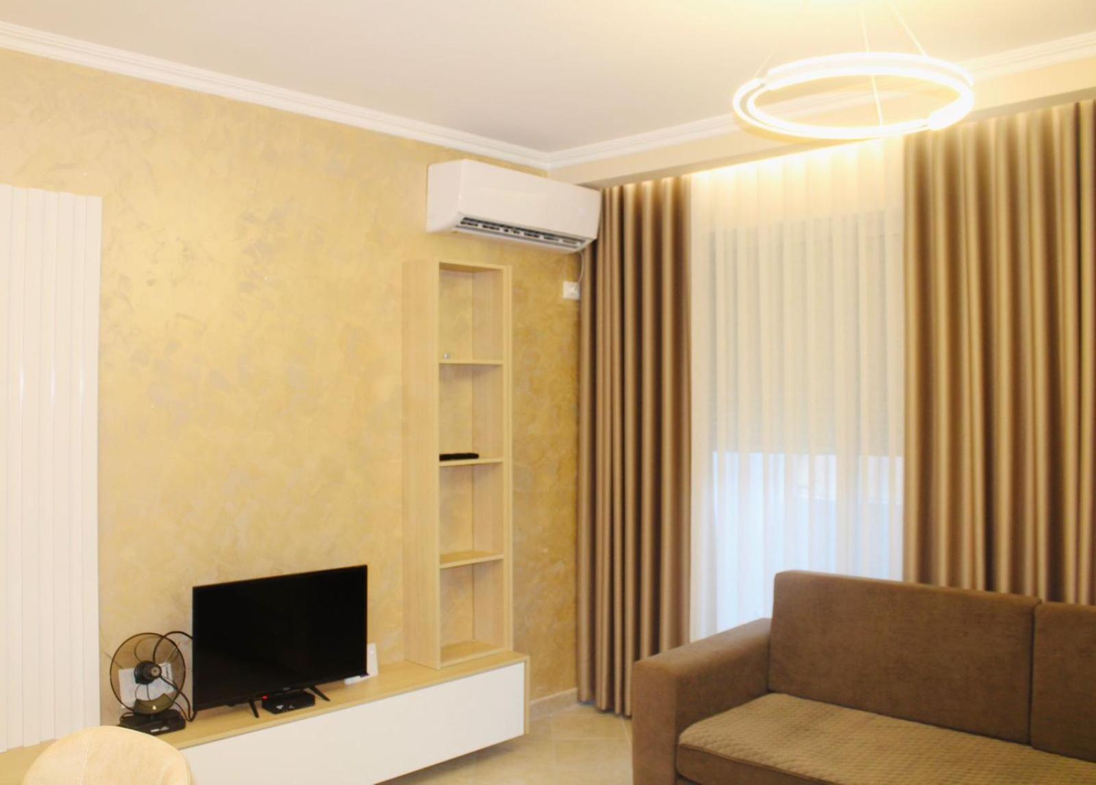 Holiday Apartment Vlore Bagian luar foto
