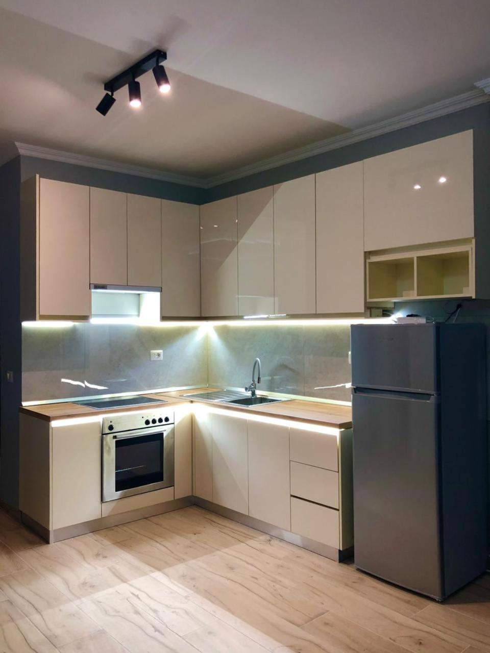 Holiday Apartment Vlore Bagian luar foto