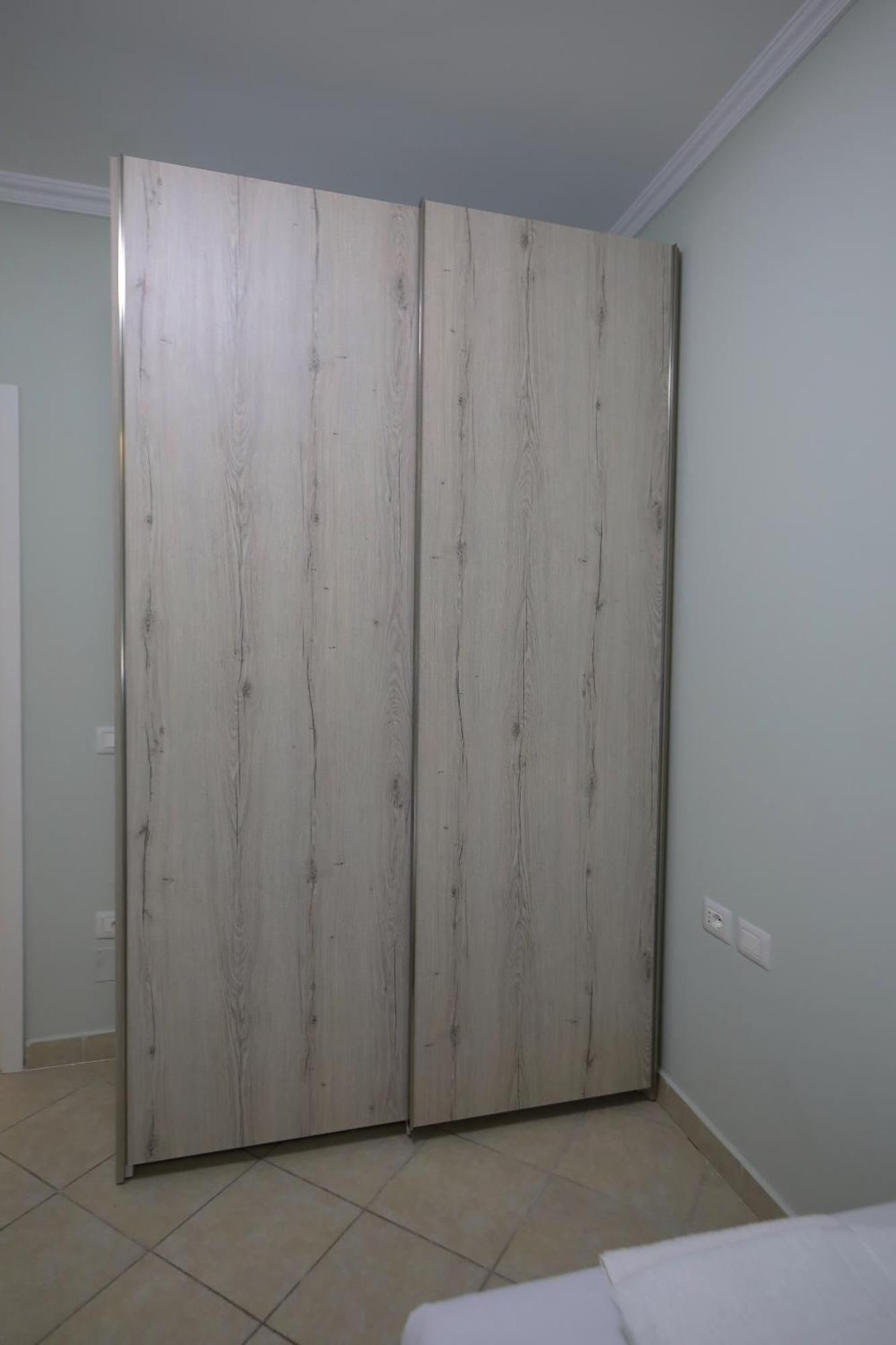 Holiday Apartment Vlore Bagian luar foto
