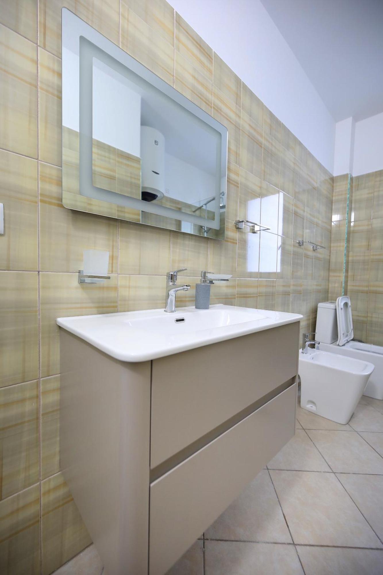 Holiday Apartment Vlore Bagian luar foto
